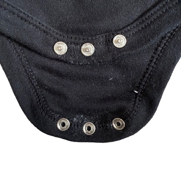 NWOT BABY STARTERS BLACK SHORT SLEEVE GRAPHIC ONESIE / BODYSUIT SIZE NEWBORN - Picture 4 of 5